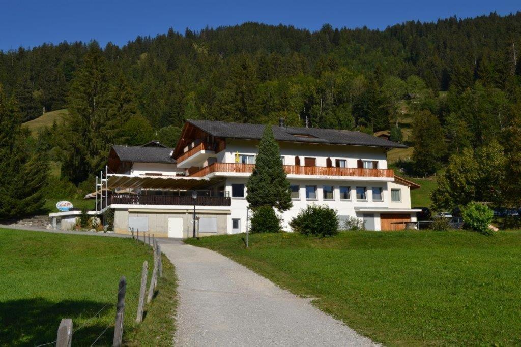 Hotel Bad Schwarzsee Bad-Schwarzsee Esterno foto